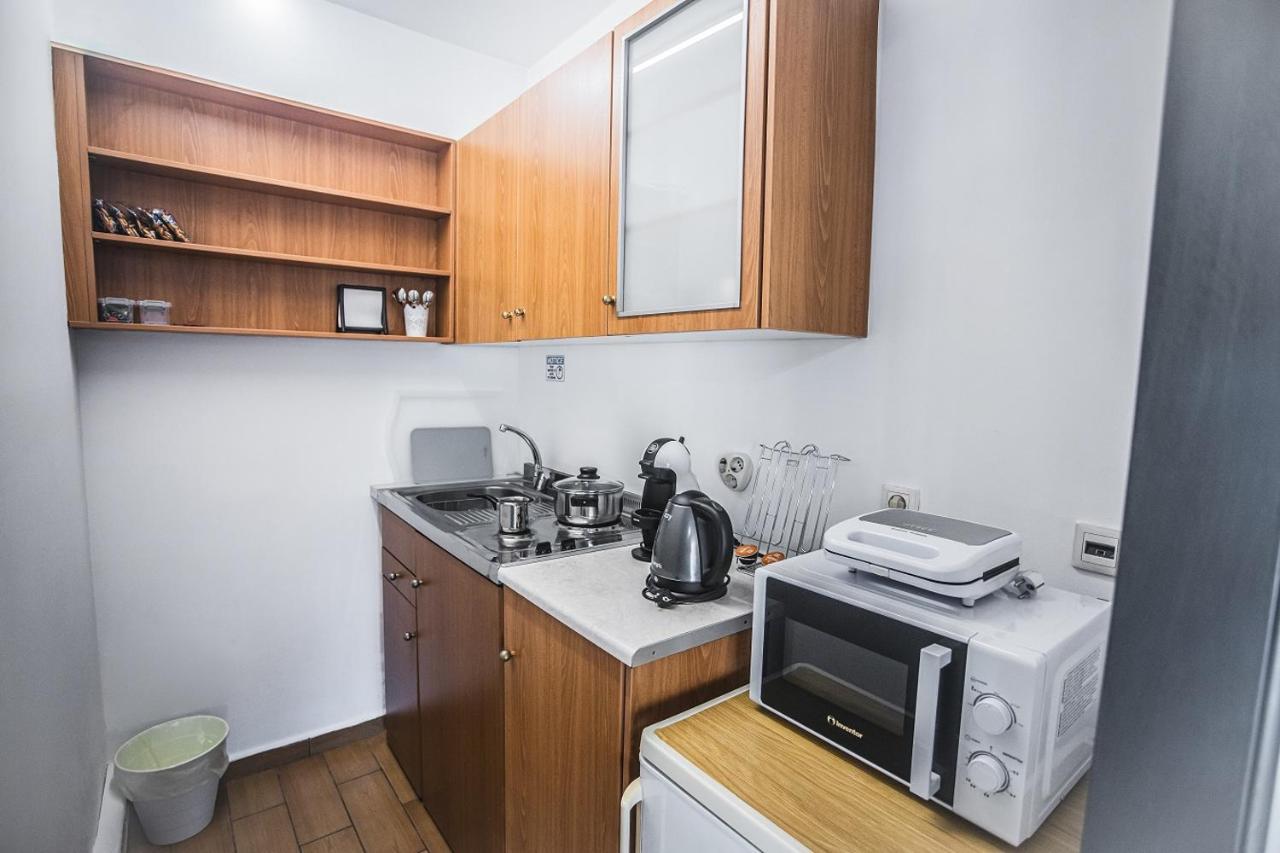 P & I Apartment Athens Exterior photo